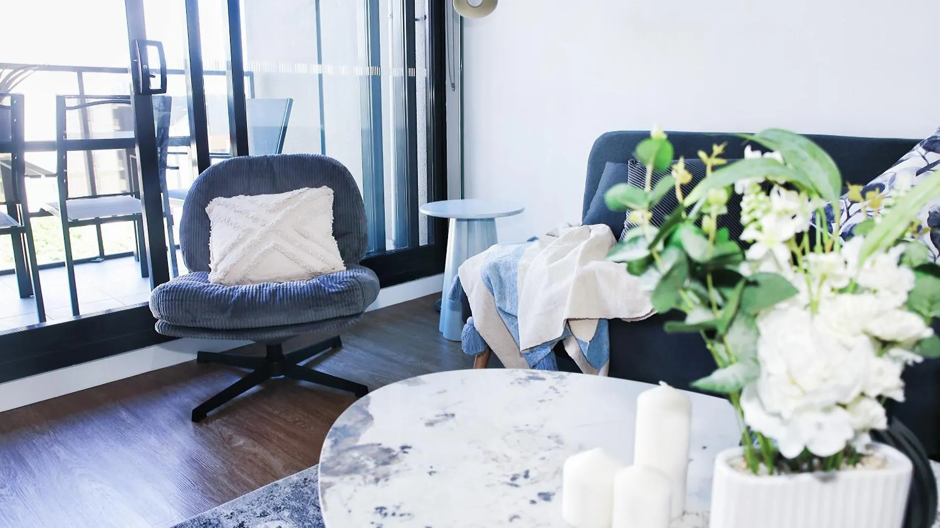Апартаменты Modern 2Br At A Prime Location With Balcony Брисбен