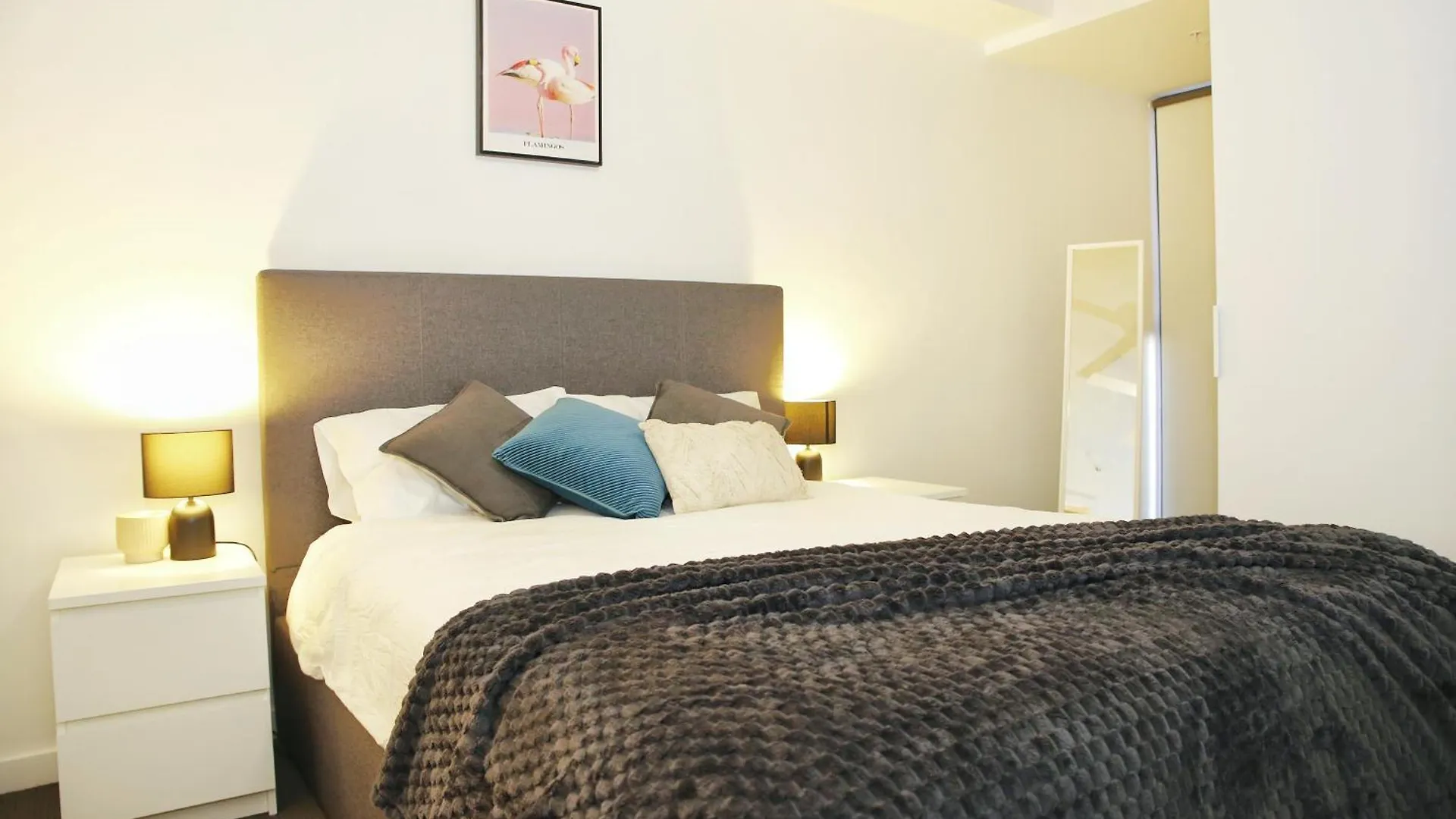 Modern 2Br At A Prime Location With Balcony Appartement Brisbane Australië